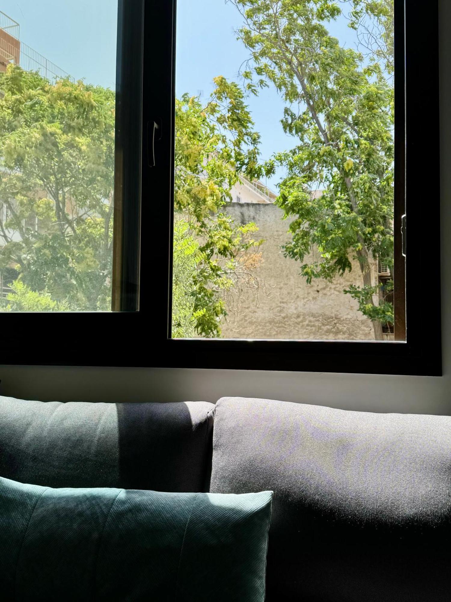 Spacious Apartment Near Monastiraki By Kozy Koala Athen Exterior foto